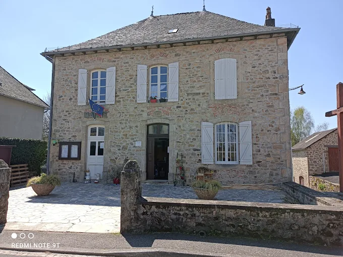 Rouffiac (15150)